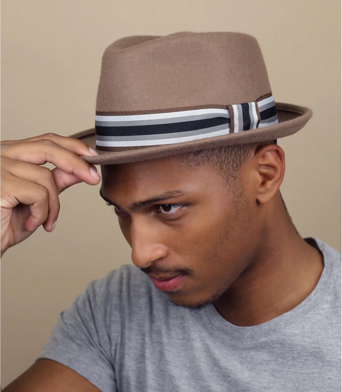 Aleksi Beige 1 Aleksi Beige