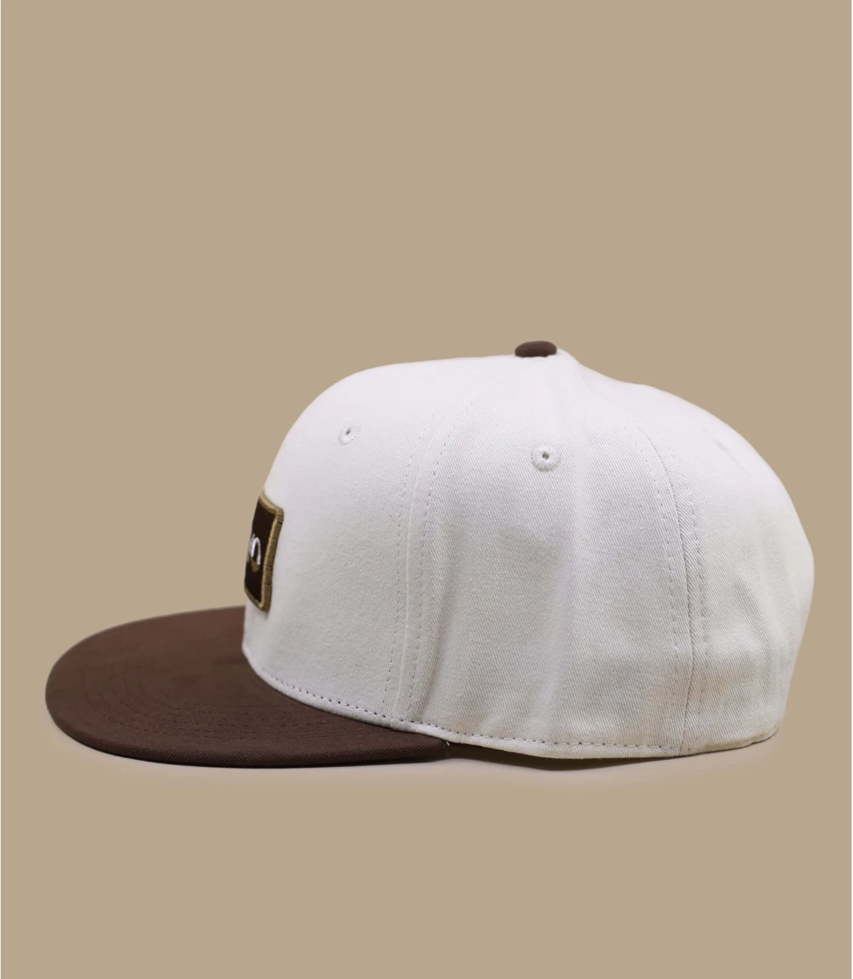 Badge Logo Snapback Beige 5 Badge Logo Snapback Beige – Image 5
