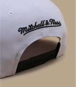 Mitchell & Ness Casquette Cracked Cement Snapback Bulls -Chapeau Chic Soldes Boutique casquette cracked cement snapback bulls 3