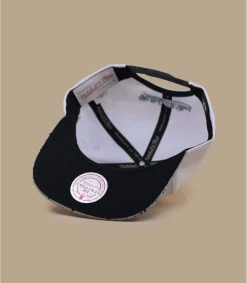 Mitchell & Ness Casquette Cracked Cement Snapback Celtics -Chapeau Chic Soldes Boutique casquette cracked cement snapback celtics 5