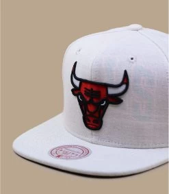 Mitchell & Ness Cut Away Bulls -Chapeau Chic Soldes Boutique cut away bulls 2