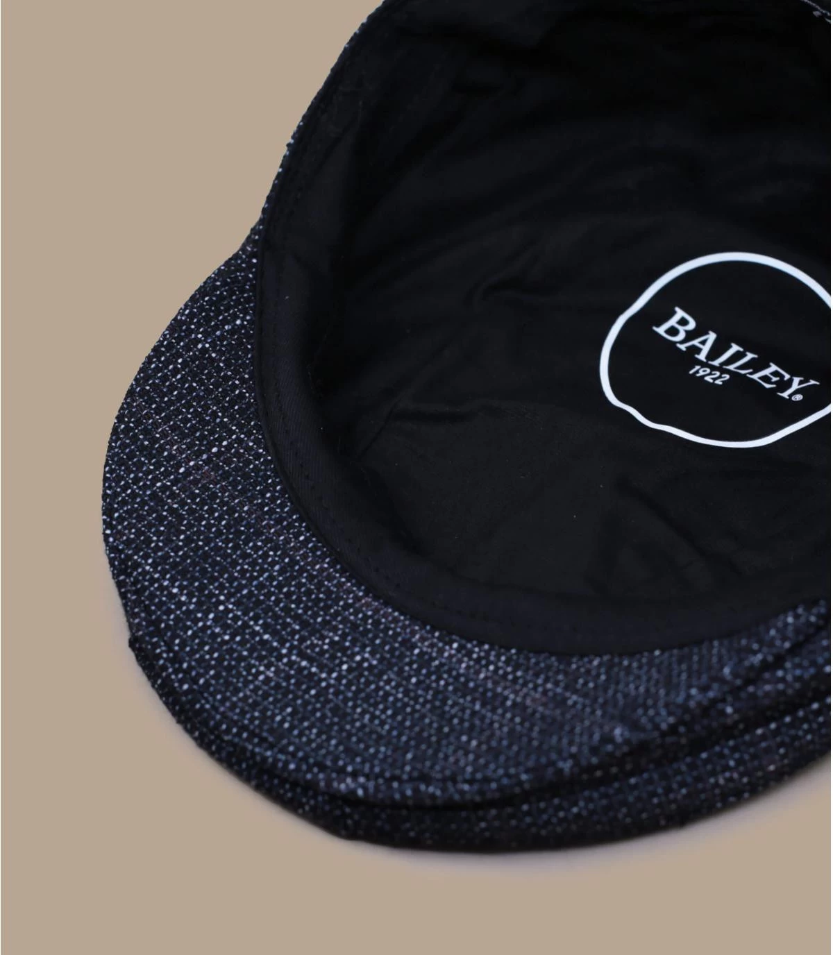 Bailey Derin Black 4 Bailey Derin Black – Image 4