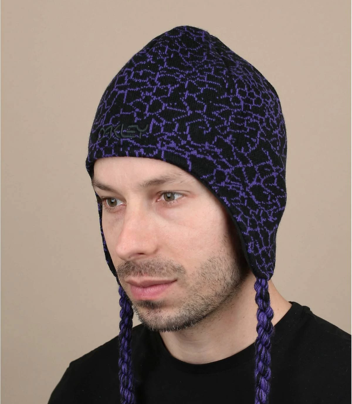 Oakley Flaps Beanie Deep Violet Crackle Black 1 Oakley Flaps Beanie Deep Violet Crackle Black