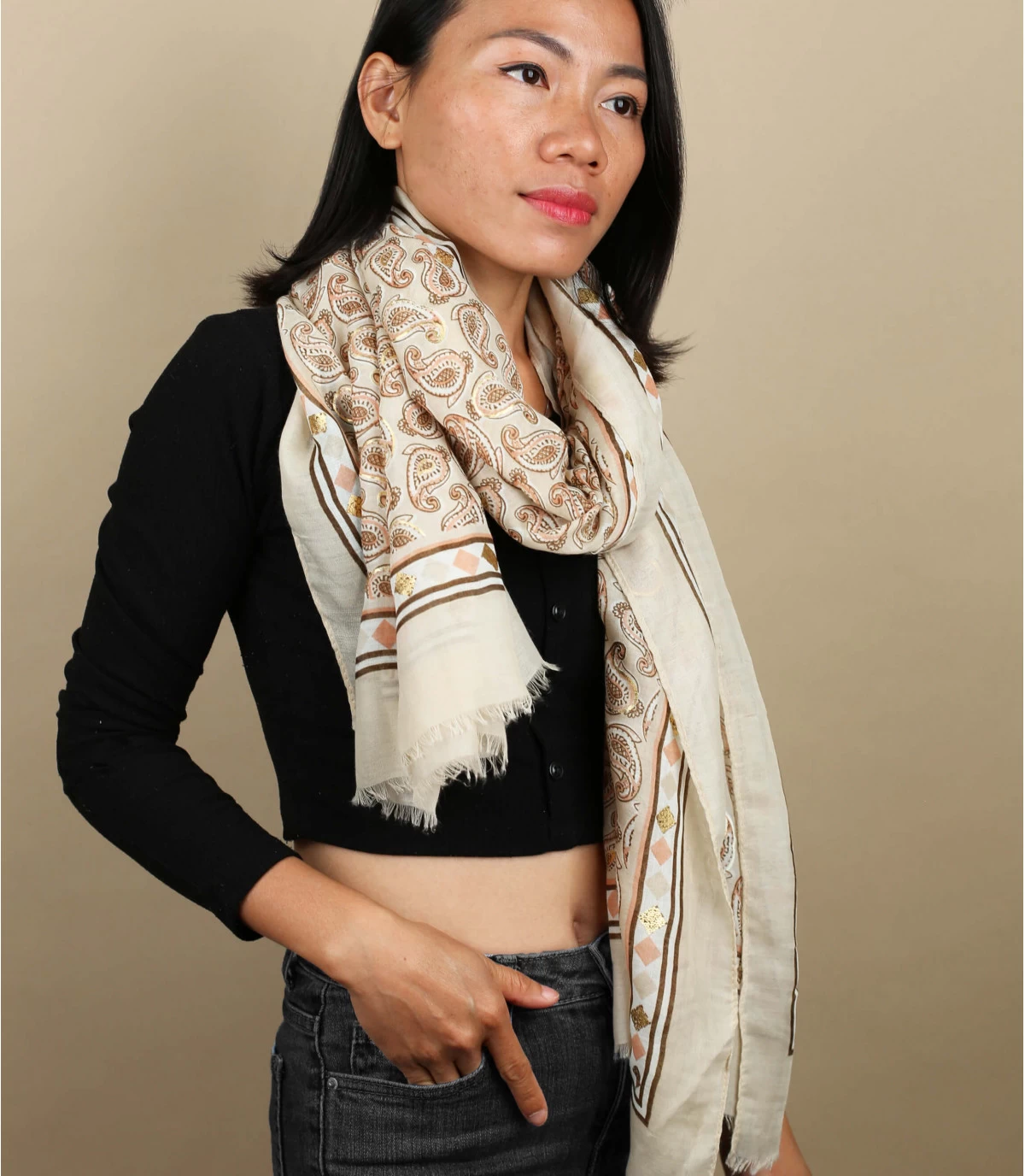 Foulard Imprimé Paisley Beige 1 Foulard Imprimé Paisley Beige