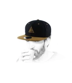 Snapback Boobs Alert Black Brown