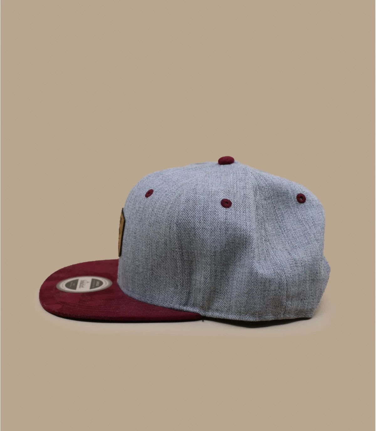Snapback First Come First Track Grey Burgundy 3 Snapback First Come First Track Grey Burgundy – Image 3