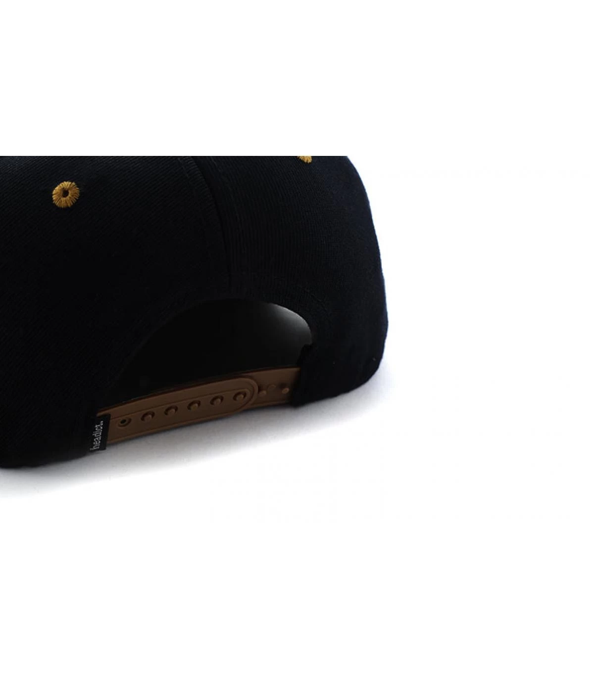 Snapback Free Hugs Black Suede 5 Snapback Free Hugs Black Suede – Image 5