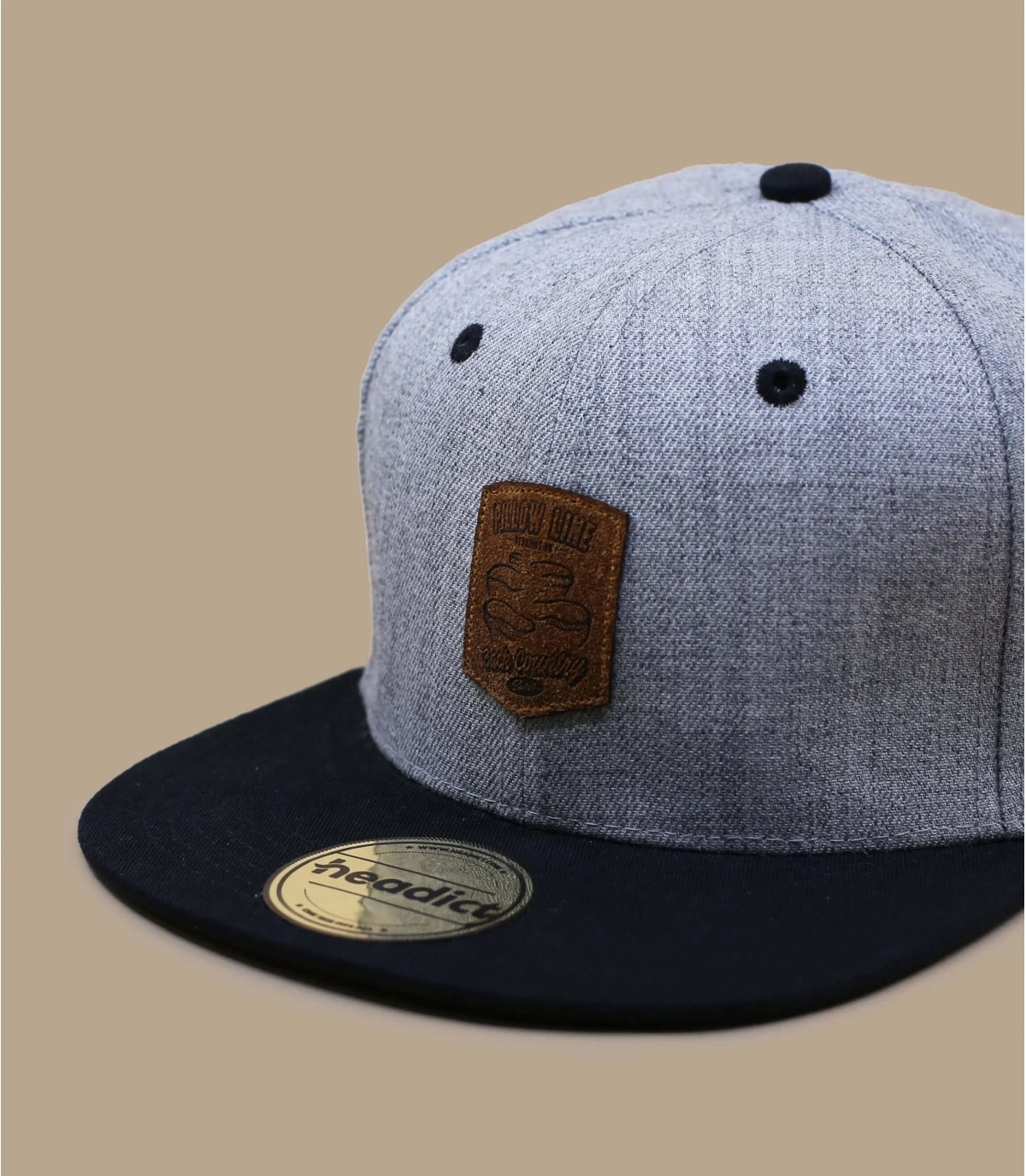 Snapback Pillow Line Grey Black 2 Snapback Pillow Line Grey Black – Image 2