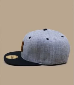 Snapback Pillow Line Grey Black 7 Snapback Pillow Line Grey Black -Chapeau Chic Soldes Boutique snapback pillow line grey black 2