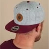 Snapback West Land Grey Burgundy