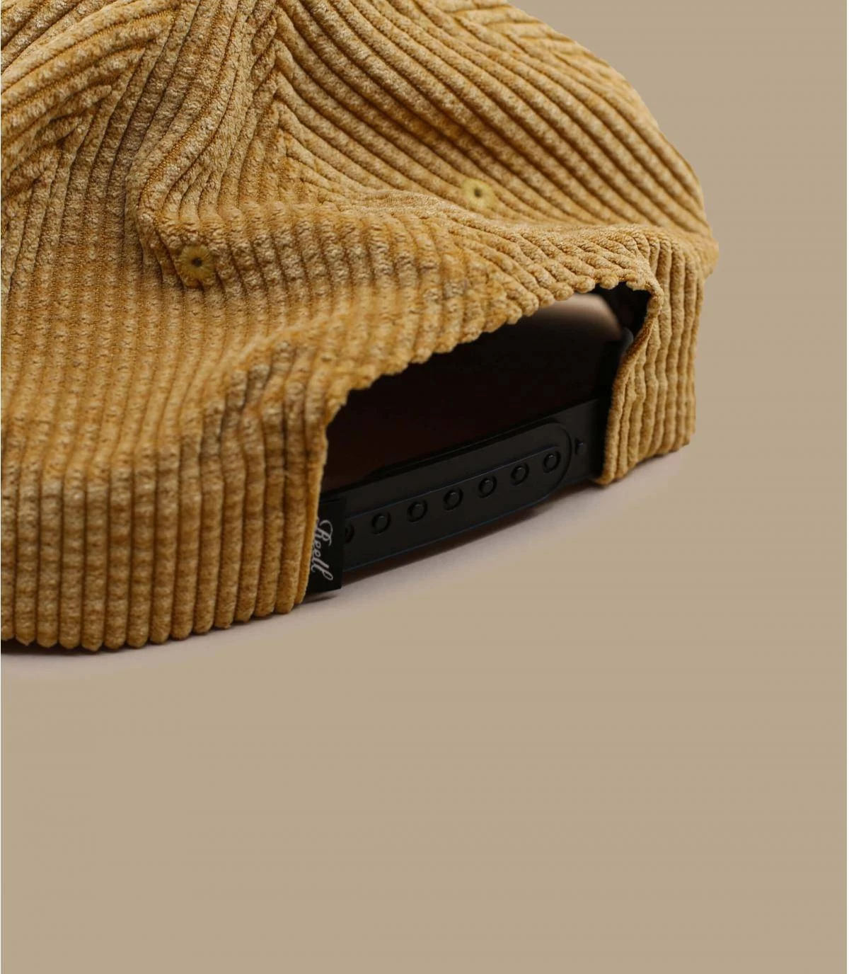Reell Suede Cap Cord Beige 4 Reell Suede Cap Cord Beige – Image 4