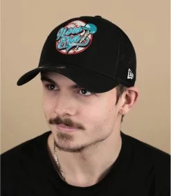 NEW ERA Trucker NE Heritage Black