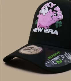 NEW ERA Trucker Sign Lucky Pig 8 NEW ERA Trucker Sign Lucky Pig -Chapeau Chic Soldes Boutique trucker sign lucky pig 2